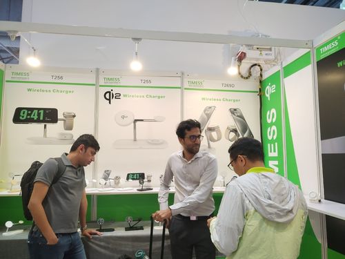 Jüngste Firmenblogs über Die zweite Phase der Herbst-Hongkong-Ausstellung 2025 schließt erfolgreich ab und fördert die Entwicklung des Import- und Exporthandels in China