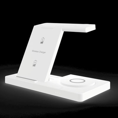 Guter Preis Klappbare drahtlose Ladestation für Smartphones Ohrhörer Uhren 3W Uhren Laden 15W Telefon Ausgang Custom Online