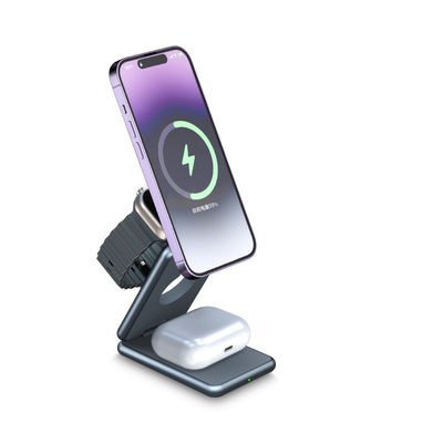 Guter Preis Klappbare Aluminiumlegierung 3 in 1 Ladestation für Airpods der Serie iPhone 16/15/14/13/12 Online