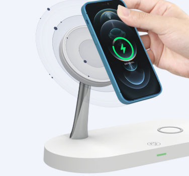 Guter Preis T269 15W Intelligentes drahtloses Ladegerät Dual 15W Ausgang mit Nachtlicht Zinklegierung Schnellladegerät Online